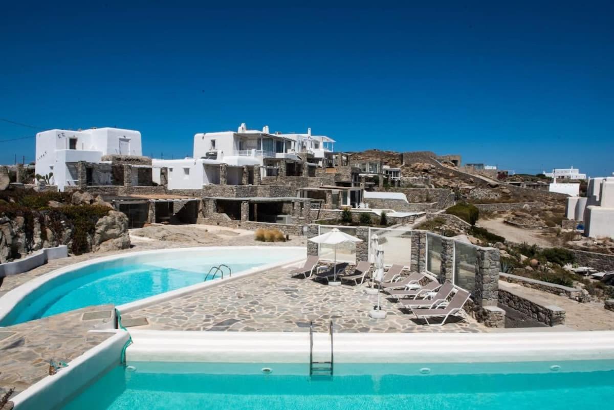 Villa Gorgeous W Ocean Views And Shared Pools *